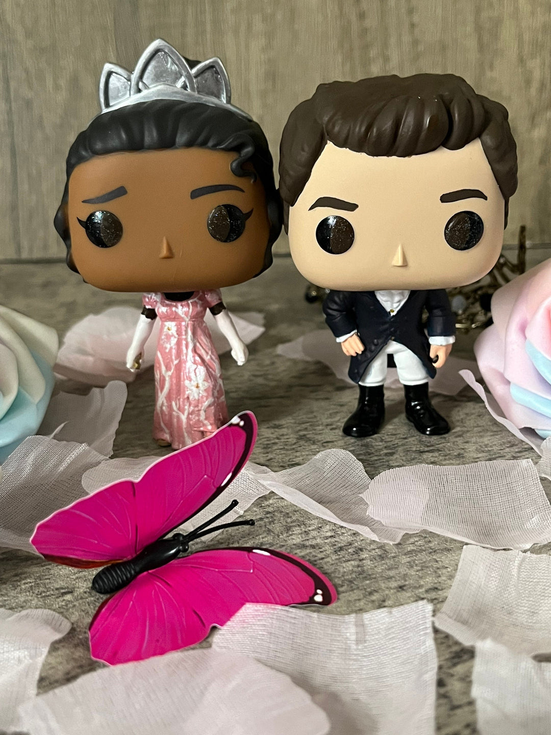 Bookish Pops – A Throne of Books